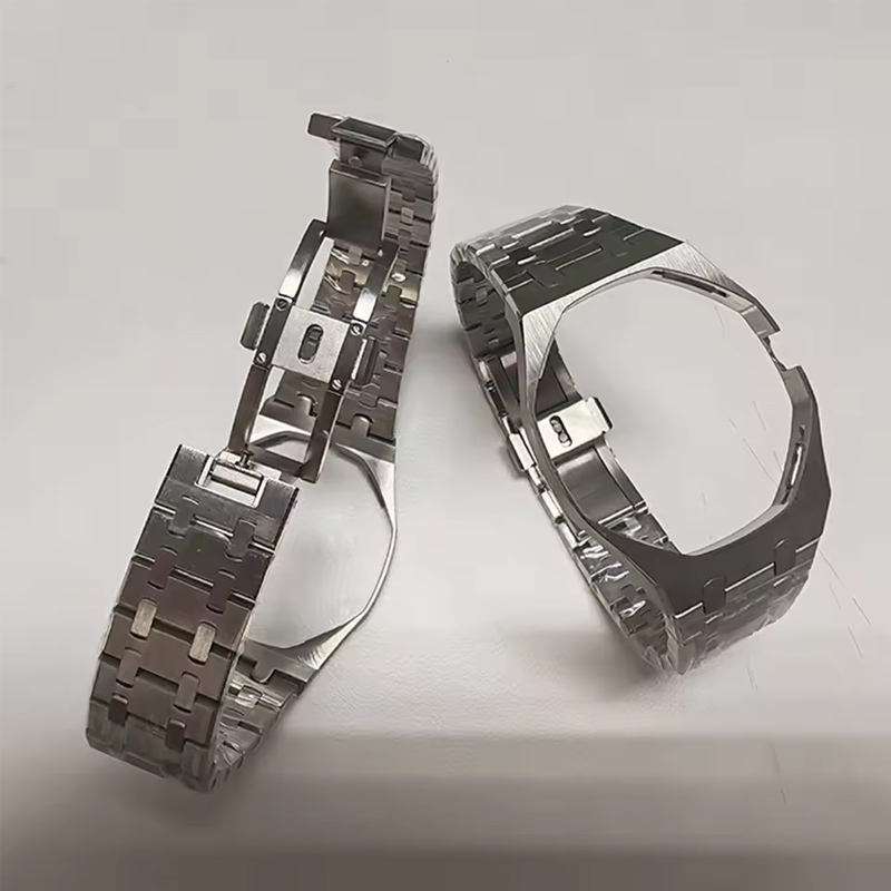 Bracelet en acier inoxydable argent pour AP x Swatch Royal Pop — vue détaillée