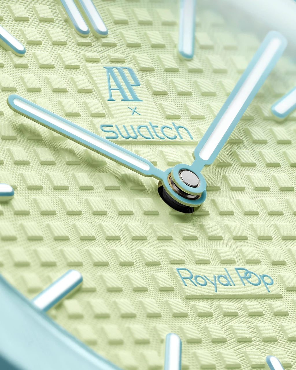 Montre de poche AP x Swatch Royal Pop BLAUE ACHT, cadran vert citron et accents bleu clair
